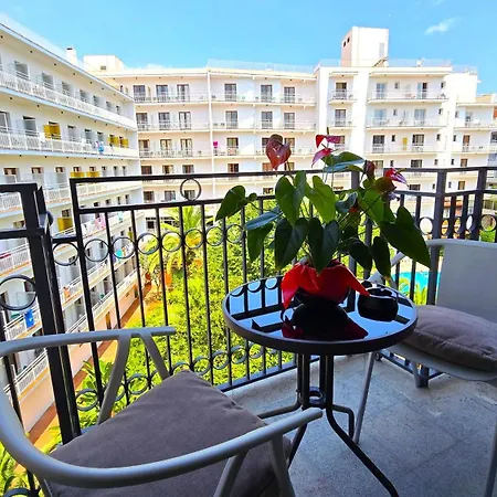 Apartmán Nexthome Town Center & Pool *